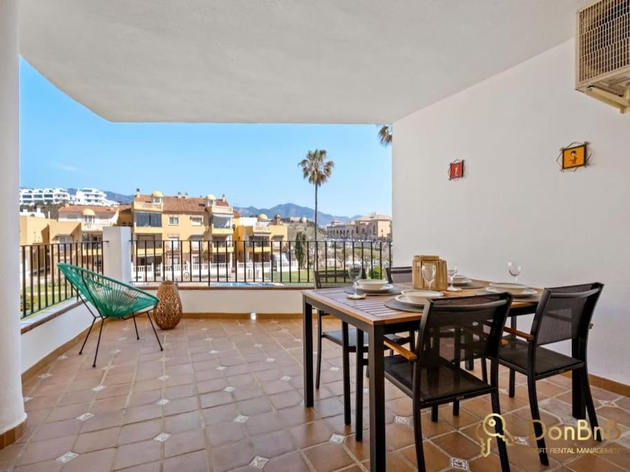 Apartamento Cerca De La Playa En Las Lagunas De Mijas Фуэнхирола Экстерьер фото