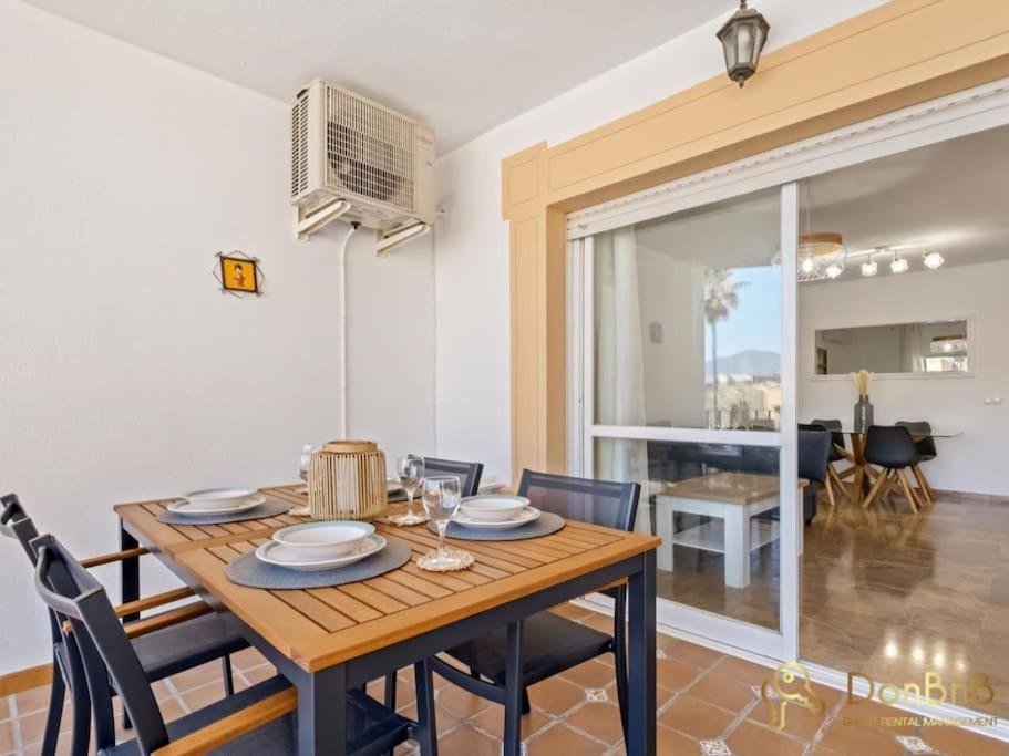 Apartamento Cerca De La Playa En Las Lagunas De Mijas Фуэнхирола Экстерьер фото