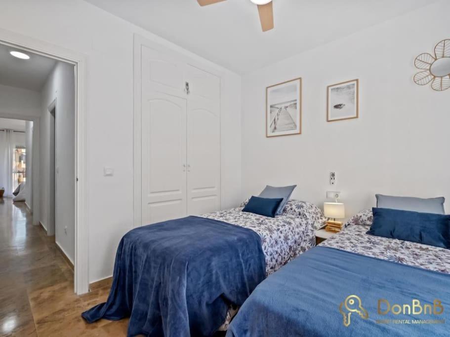 Apartamento Cerca De La Playa En Las Lagunas De Mijas Фуэнхирола Экстерьер фото