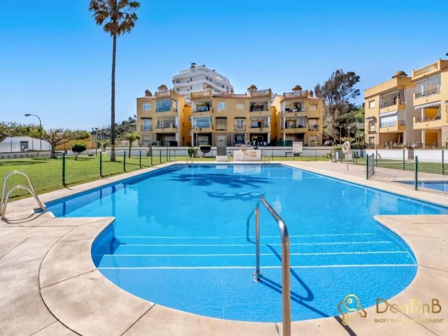 Apartamento Cerca De La Playa En Las Lagunas De Mijas Фуэнхирола Экстерьер фото